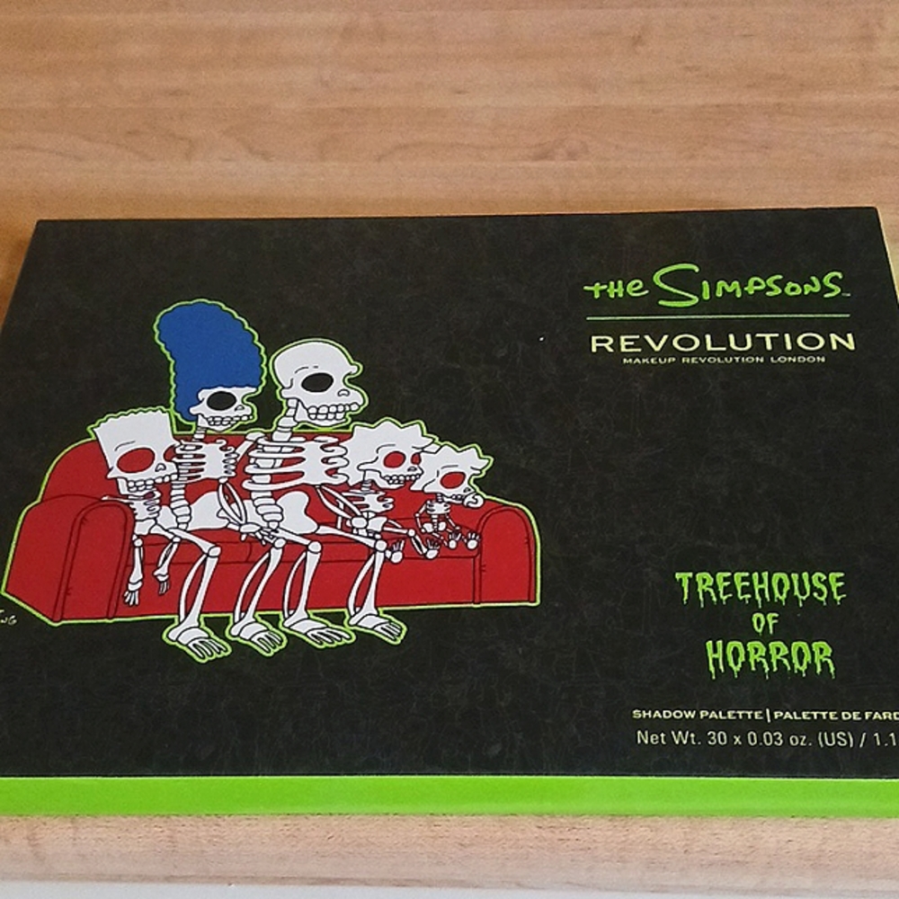 The Simpsons eyeshadow pallet!